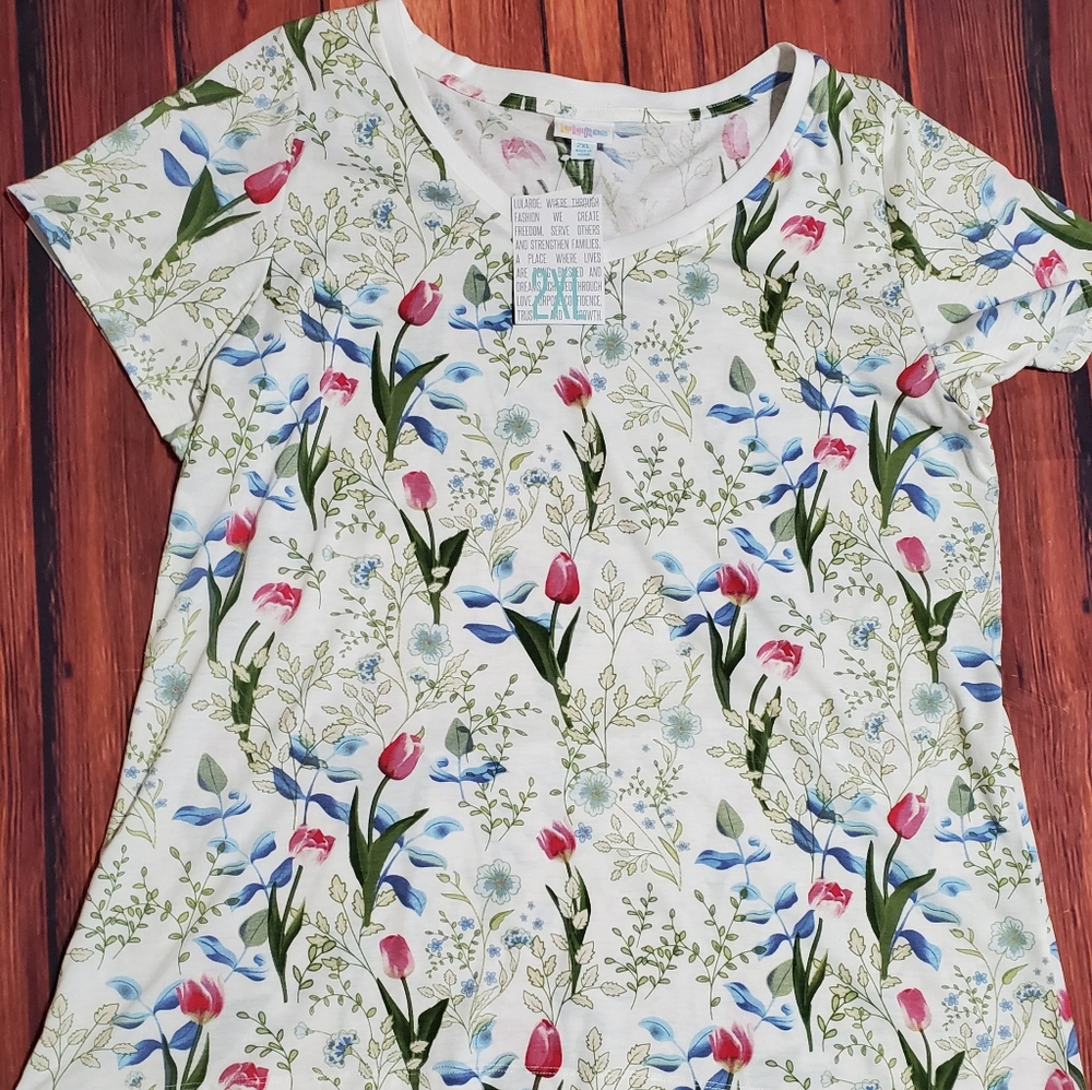 LuLaRoe Top